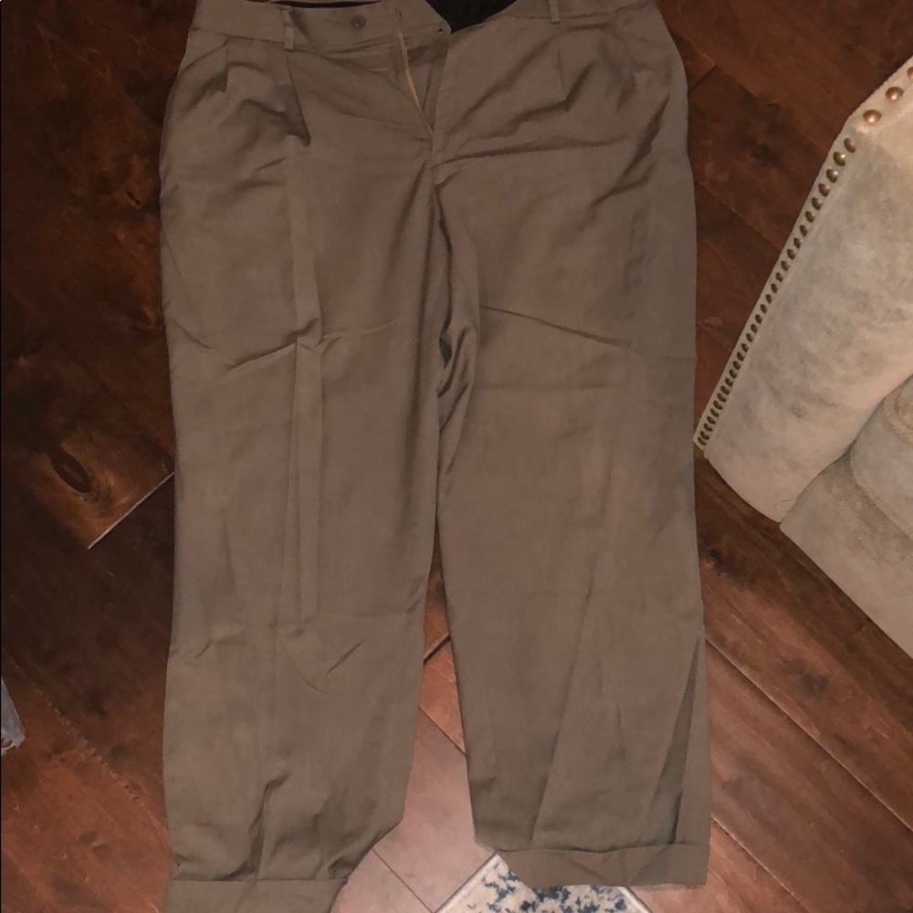Men’s Stanford khaki pants
